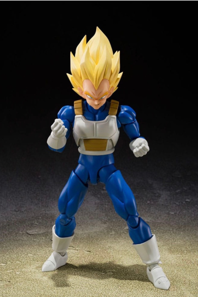 Vegeta Super Saiyan S.H.Figuarts Tamashii Nations en pose frontal con expresión de orgullo.