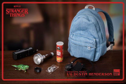 DUSTIN HENDERSON FIGURA 1/6 STRANGER THINGS – THREEZERO