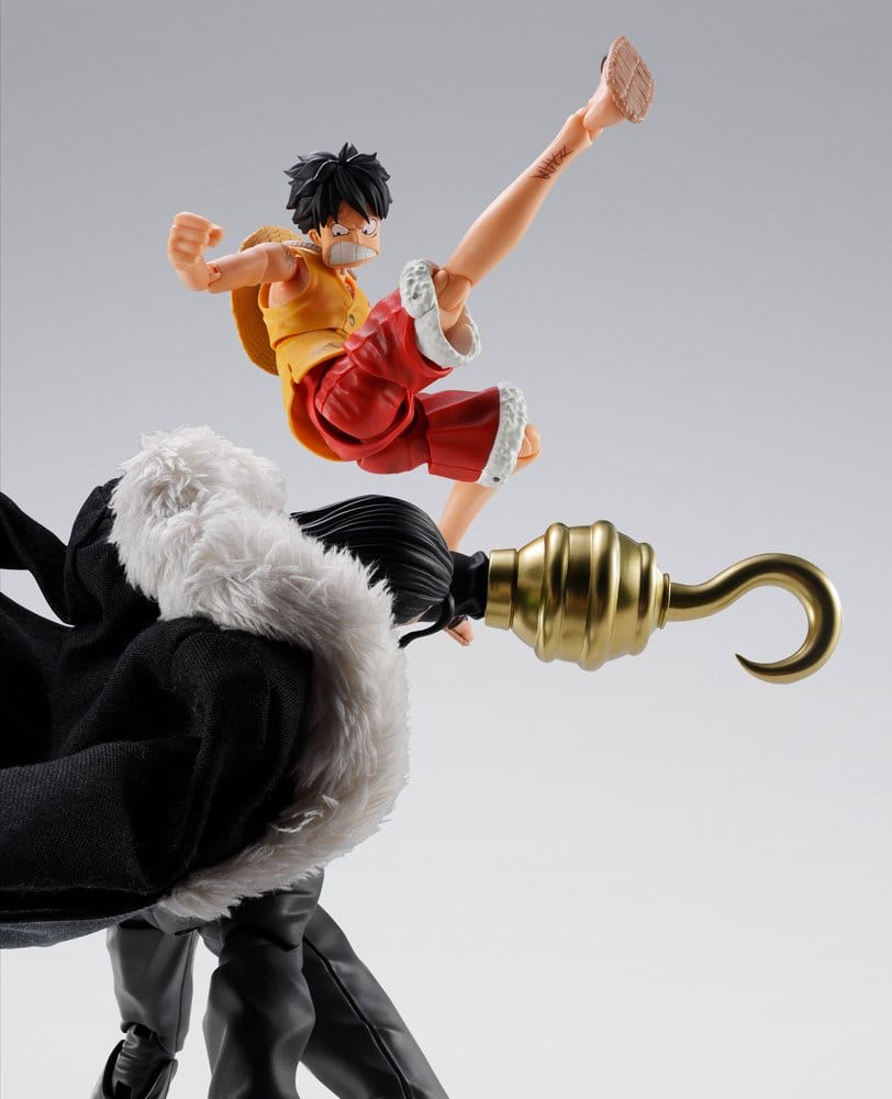 SIR CROCODILE MARINEFORD – FIGURA S.H.FIGUARTS 18 CM (TAMASHII NATIONS – ONE PIECE)