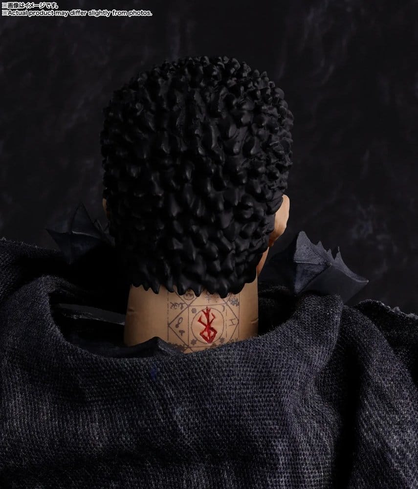 GUTS BERSERKER ARMOR S.H.FIGUARTS FIGURA BERSERK 16 CM