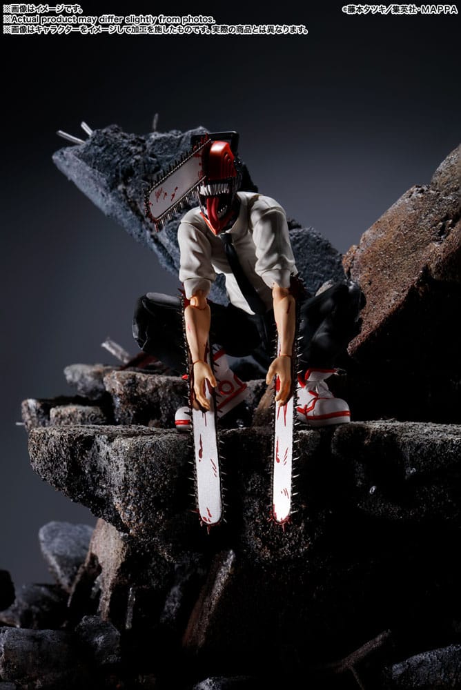 CHAINSAW MAN – FIGURA S.H. FIGUARTS 15 CM (TAMASHII NATIONS)