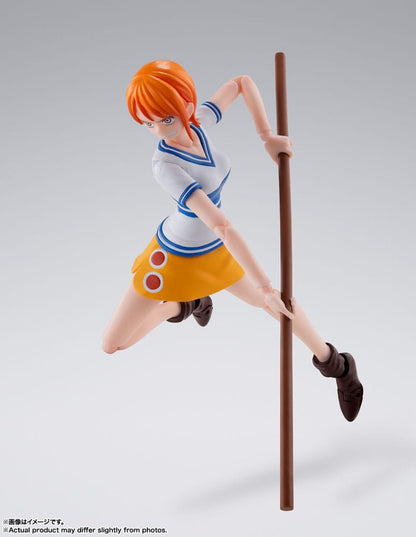 NAMI – FIGURA 14 CM (S.H. FIGUARTS – ONE PIECE: ROMANCE DAWN)