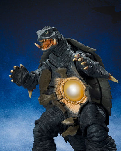 GAMERA 1996 – FIGURA S.H. MONSTERARTS SENDAI DECISIVE BATTLE VER. 14 CM (TAMASHII NATIONS)