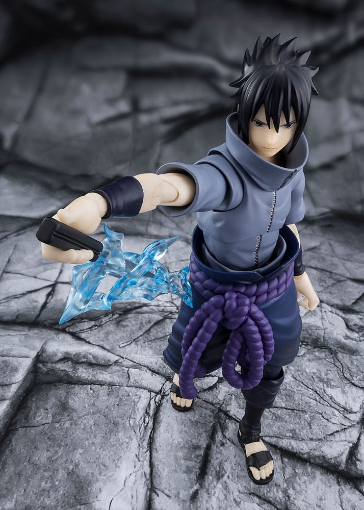 SASUKE UCHIHA SOLITARY SHINOBI FIGURA S.H.FIGUARTS NARUTO 15 CM