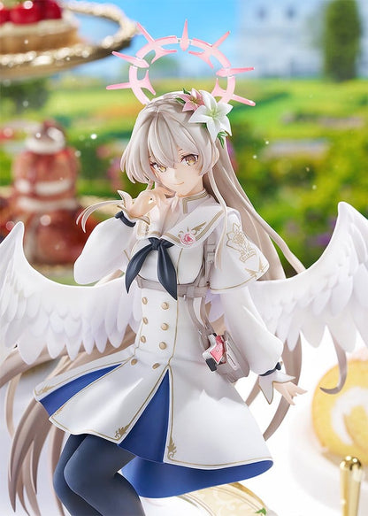 NAGISA RADIANCE IN BLOOM BLUE ARCHIVE G.S. COLLECTION 1/7 26 CM GOOD SMILE COMPANY