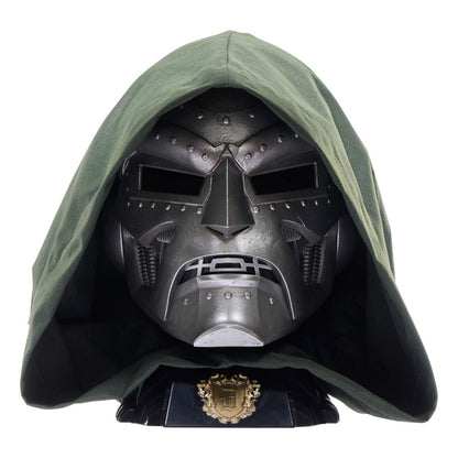 DOCTOR DOOM CASCO 1/1 MARVEL LEGENDS HASBRO RÉPLICA PREMIUM