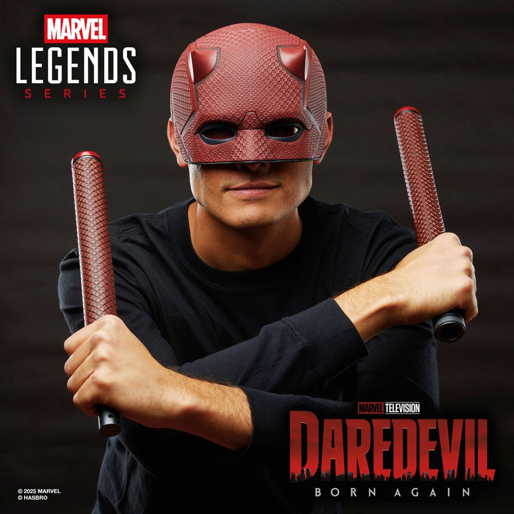 DAREDEVIL BORN AGAIN MÁSCARA 1/1 MARVEL LEGENDS HASBRO