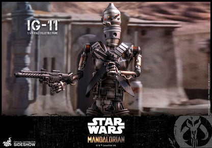 IG-11 – STAR WARS THE MANDALORIAN – HOT TOYS