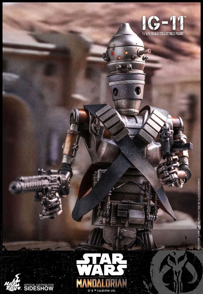 IG-11 – STAR WARS THE MANDALORIAN – HOT TOYS