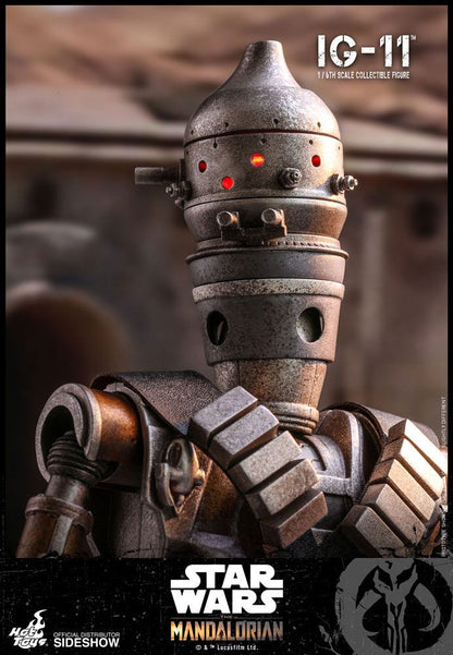 IG-11 – STAR WARS THE MANDALORIAN – HOT TOYS