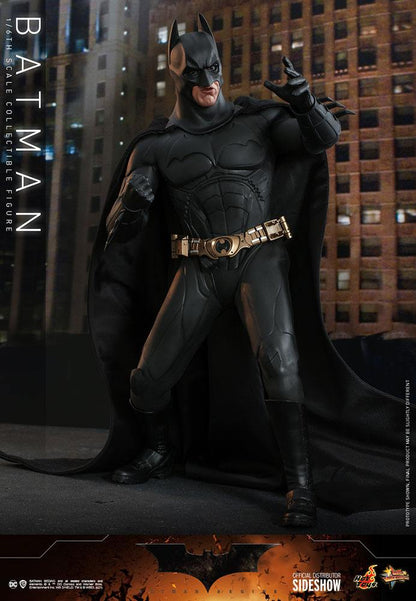 BATMAN BEGINS – MOVIE MASTERPIECE 1/6 FIGURE 32 CM (HOT TOYS – DC COMICS EXCLUSIVE)