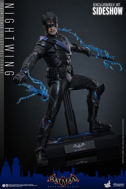 NIGHTWING – BATMAN ARKHAM KNIGHT 1/6 30 CM (HOT TOYS – VIDEOGAME MASTERPIECE)