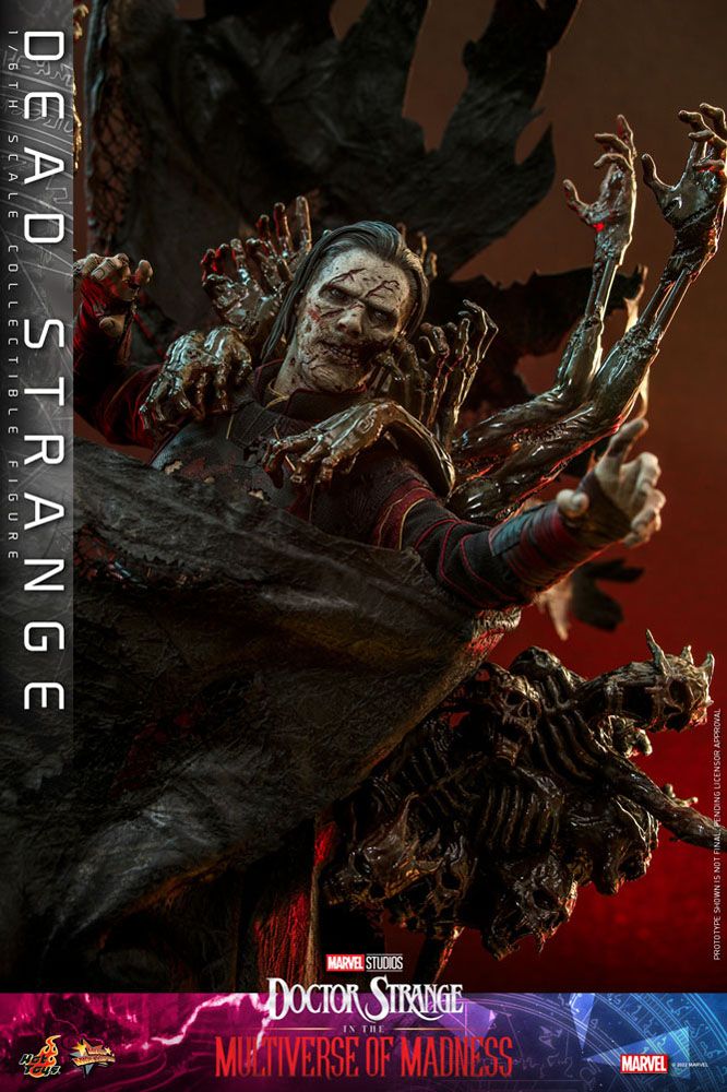 DEAD STRANGE – DOCTOR STRANGE IN THE MULTIVERSE OF MADNESS 1/6 HOT TOYS