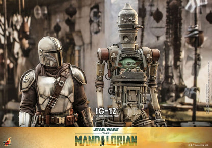 IG-12 – STAR WARS THE MANDALORIAN | HOT TOYS 1/6 MOVIE MASTERPIECE | FIGURA COLECCIONABLE 36 CM