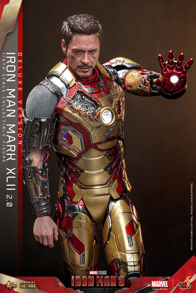 IRON MAN MARK XLII 2.0 DELUXE - IRON MAN 3 - HOT TOYS FIGURA 1/6 ESCALA 32 CM