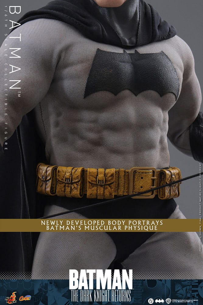 BATMAN - THE DARK KNIGHT RETURNS COMIC HOT TOYS
