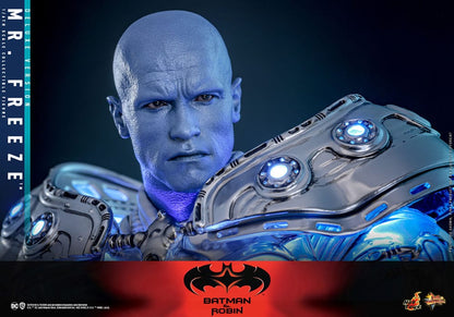 MR. FREEZE DELUXE – HOT TOYS 1/6 BATMAN Y ROBIN – MOVIE MASTERPIECE 33 CM