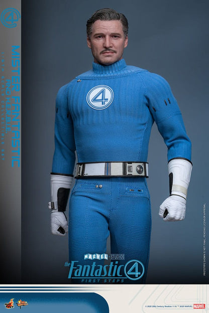 MISTER FANTASTIC & H.E.R.B.I.E. – FIRST STEPS 1/6 FIGURES (HOT TOYS – FANTASTIC FOUR)