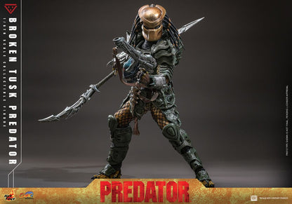 BROKEN TUSK PREDATOR – ALIEN VS. PREDATOR – COMIC MASTERPIECE HOT TOYS