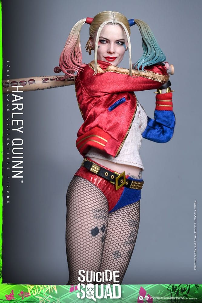 HARLEY QUINN – ESCUADRÓN SUICIDA – HOT TOYS