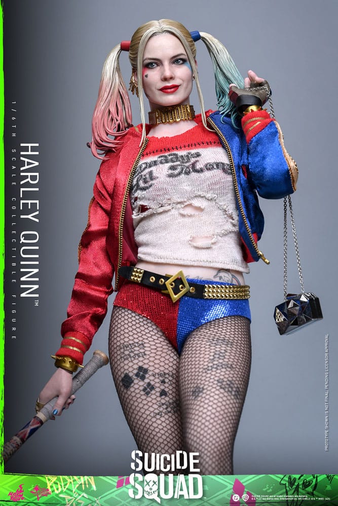 HARLEY QUINN – ESCUADRÓN SUICIDA – HOT TOYS