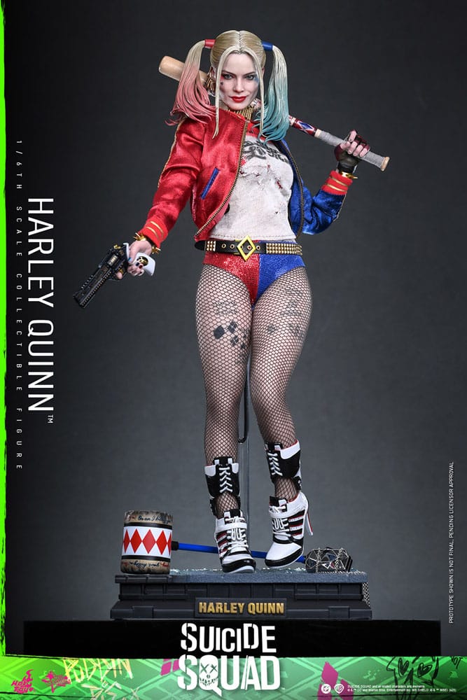 HARLEY QUINN – ESCUADRÓN SUICIDA – HOT TOYS
