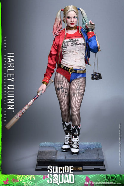 HARLEY QUINN – ESCUADRÓN SUICIDA – HOT TOYS