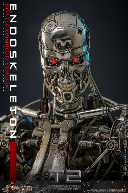 ENDOESQUELETO BATTLE DAMAGED VERSION – TERMINATOR 2: EL JUICIO FINAL – HOT TOYS