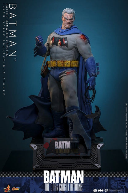 BATMAN – THE DARK KNIGHT RETURNS COMIC 1/6 (BATTLE DAMAGED VERSION) HOT TOYS – DC COMICS