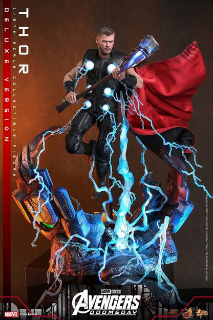 THOR DELUXE AVENGERS DOOMSDAY FIGURA 1/6 32 CM HOT TOYS