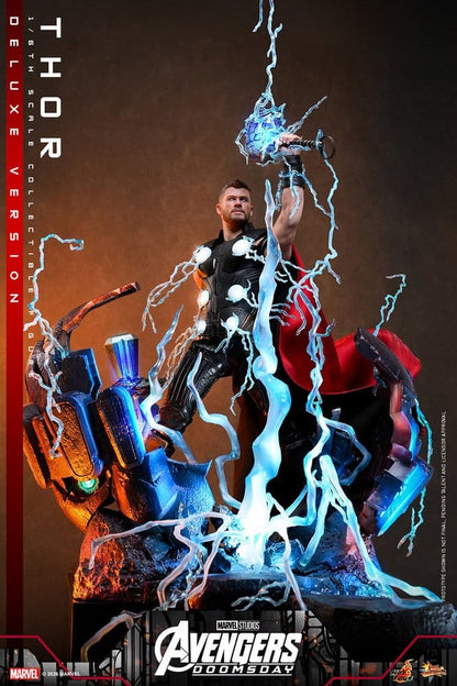 THOR DELUXE AVENGERS DOOMSDAY FIGURA 1/6 32 CM HOT TOYS