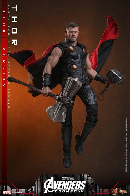 THOR DELUXE AVENGERS DOOMSDAY FIGURA 1/6 32 CM HOT TOYS