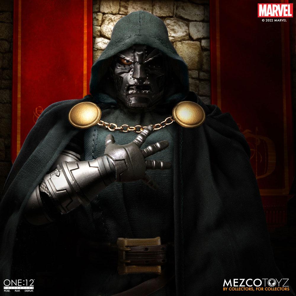 DOCTOR DOOM MARVEL FIGURA 1/12 ONE:12 COLLECTIVE 17 CM MEZCO TOYZ