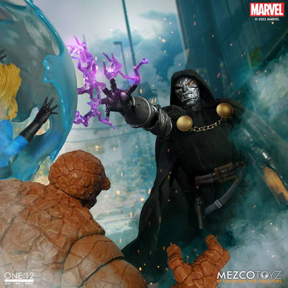 DOCTOR DOOM MARVEL FIGURA 1/12 ONE:12 COLLECTIVE 17 CM MEZCO TOYZ