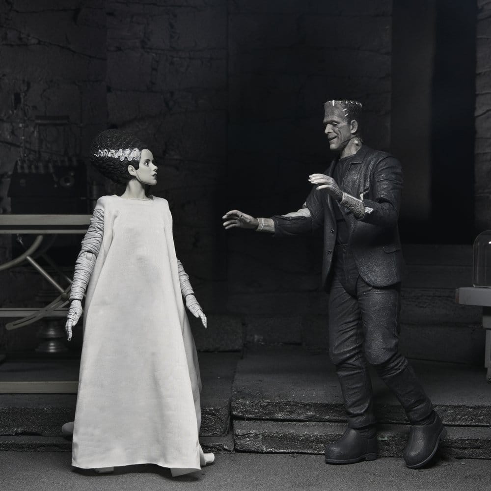THE MONSTER & HIS MATE (B&W) – LA NOVIA DE FRANKENSTEIN 90TH ANNIVERSARY - NECA