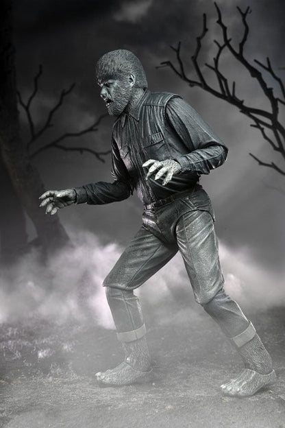 THE WOLF MAN BLACK & WHITE UNIVERSAL MONSTERS ULTIMATE NECA 18 CM