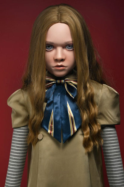 MEGAN DOLL RÉPLICA A ESCALA 1/1 – MUÑECO 140 CM CON ROPA DE TELA NECA