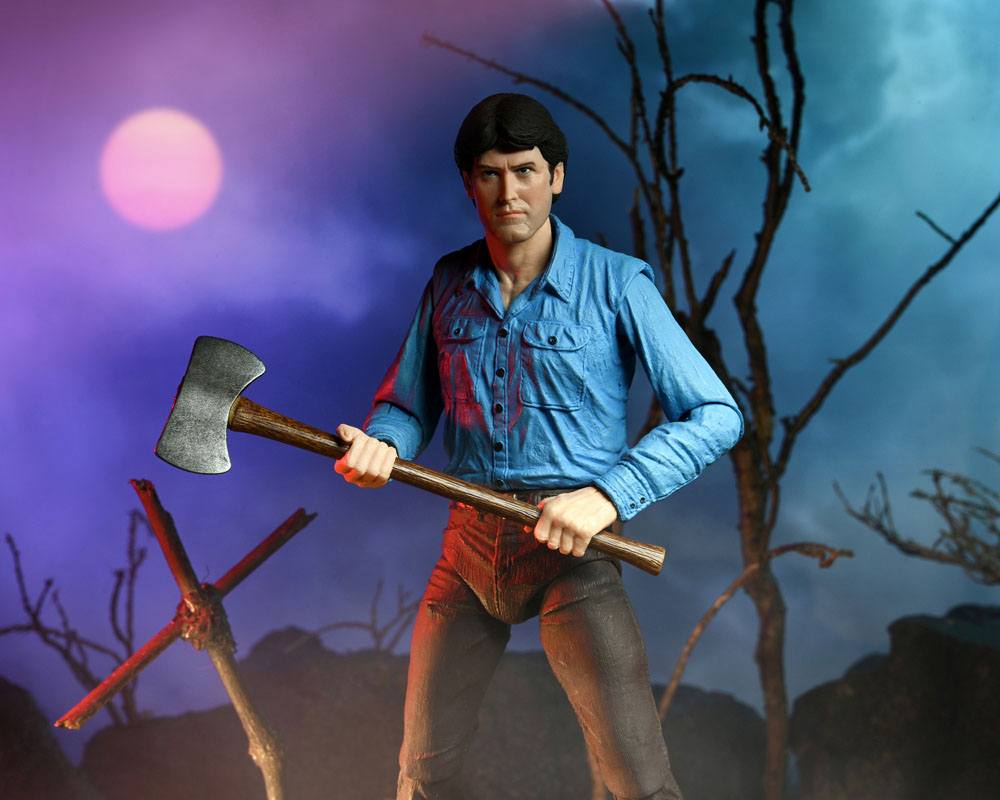 ASH – EVIL DEAD ULTIMATE FIGURA 18 CM (NECA – POSESIÓN INFERNAL)