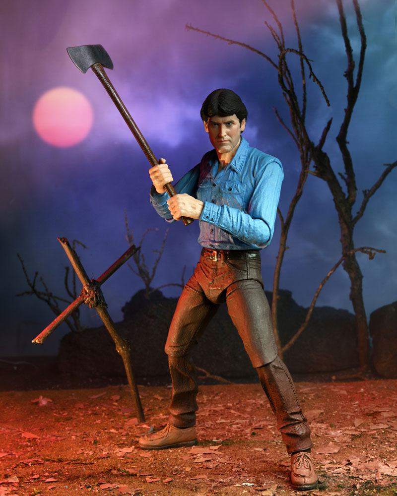 ASH – EVIL DEAD ULTIMATE FIGURA 18 CM (NECA – POSESIÓN INFERNAL)