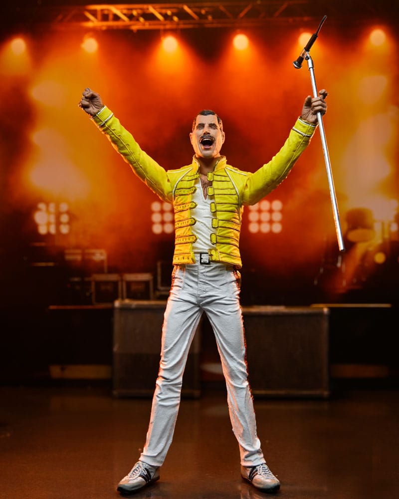 FREDDIE MERCURY YELLOW JACKET QUEEN NECA 18 CM