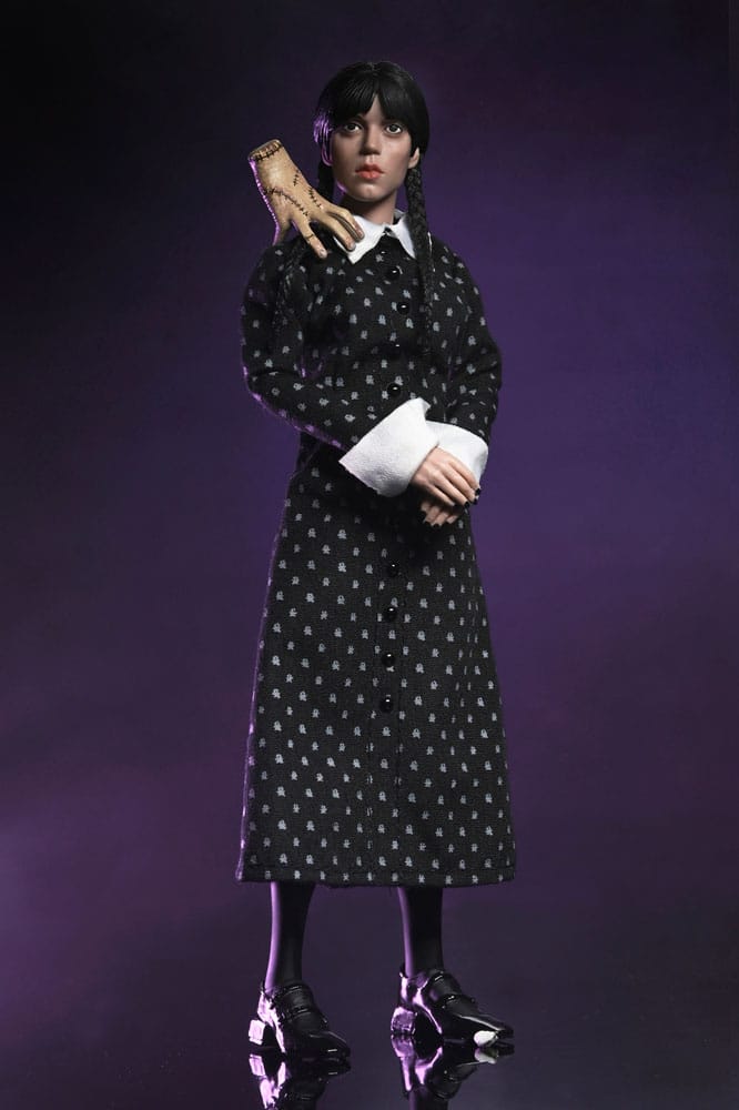 WEDNESDAY – FIGURA WEDNESDAY (CLASSIC DRESS) 20 CM