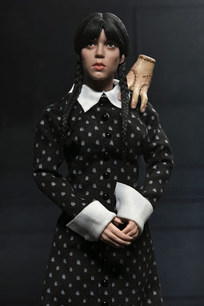 WEDNESDAY – FIGURA WEDNESDAY (CLASSIC DRESS) 20 CM