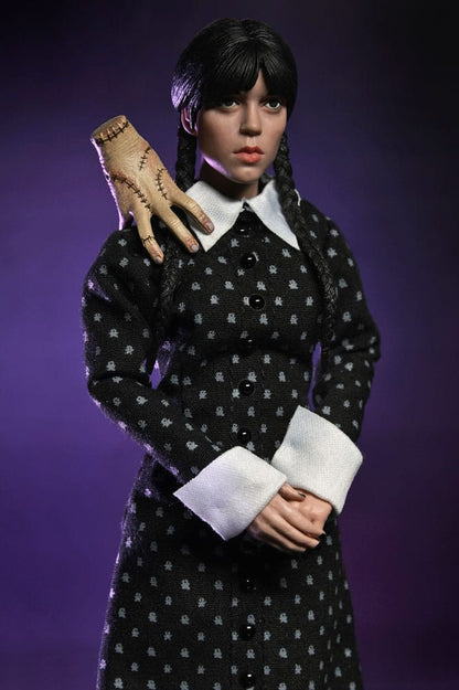 WEDNESDAY – FIGURA WEDNESDAY (CLASSIC DRESS) 20 CM