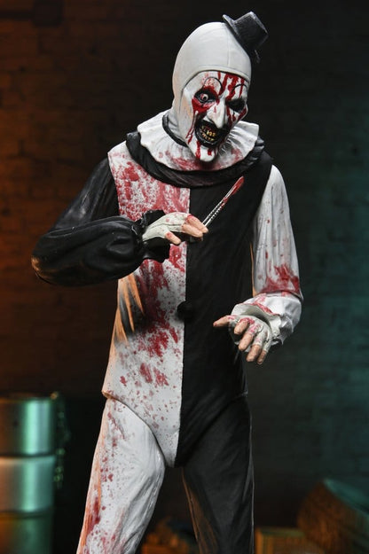 ART THE CLOWN (BLOOD SPLATTERED) – TERRIFIER 2 ULTIMATE - NECA