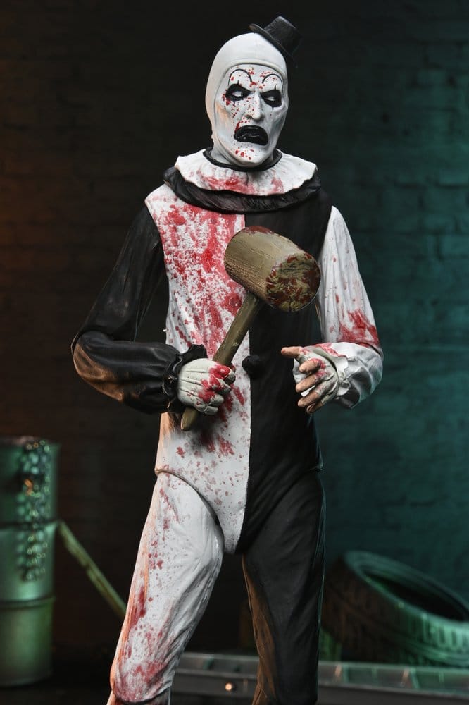 ART THE CLOWN (BLOOD SPLATTERED) – TERRIFIER 2 ULTIMATE - NECA