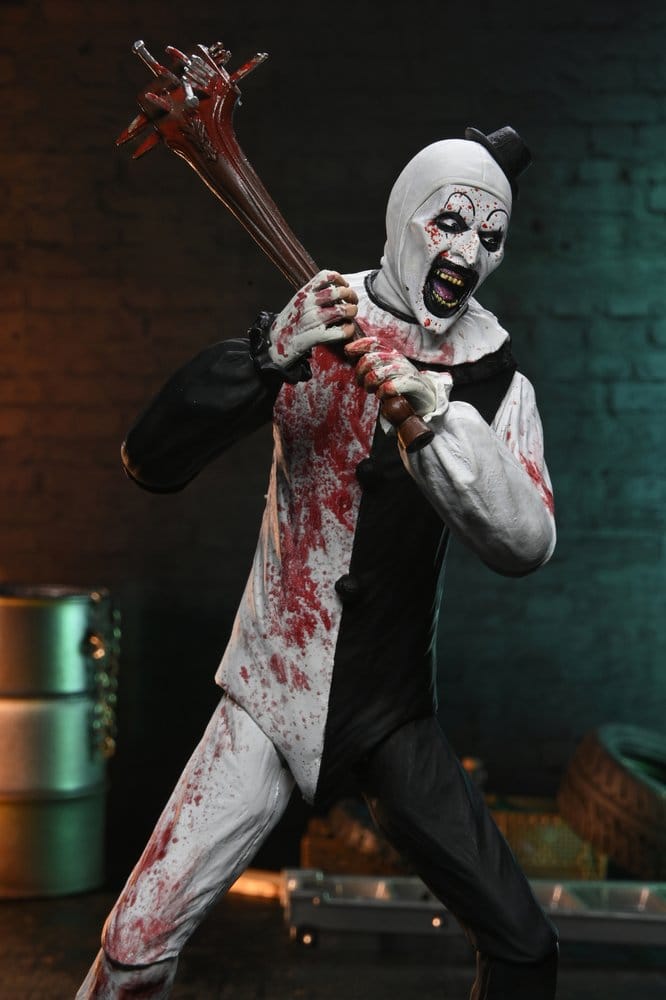 ART THE CLOWN (BLOOD SPLATTERED) – TERRIFIER 2 ULTIMATE - NECA