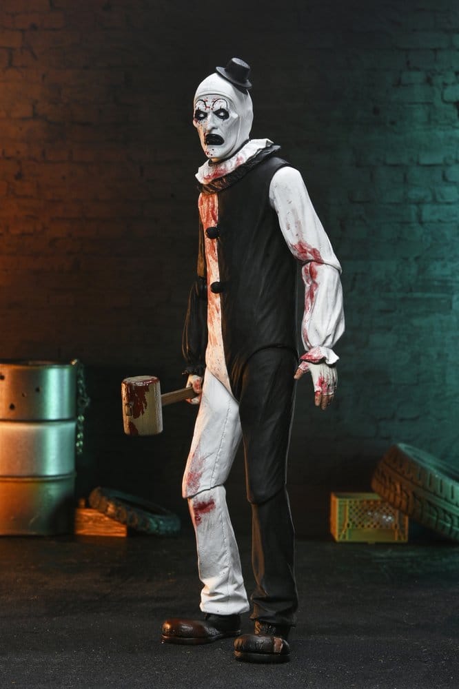 ART THE CLOWN (BLOOD SPLATTERED) – TERRIFIER 2 ULTIMATE - NECA