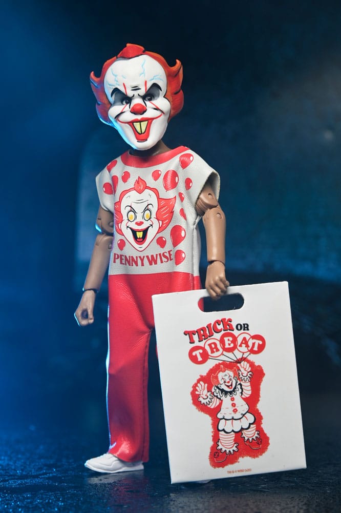 IT BEN COOPER – FIGURA PENNYWISE COSTUME SERIES 9 15 CM (NECA)