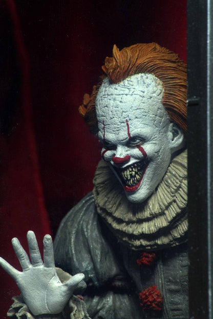 PENNYWISE – FIGURA ULTIMATE 18 CM (NECA – IT CAPÍTULO 2)