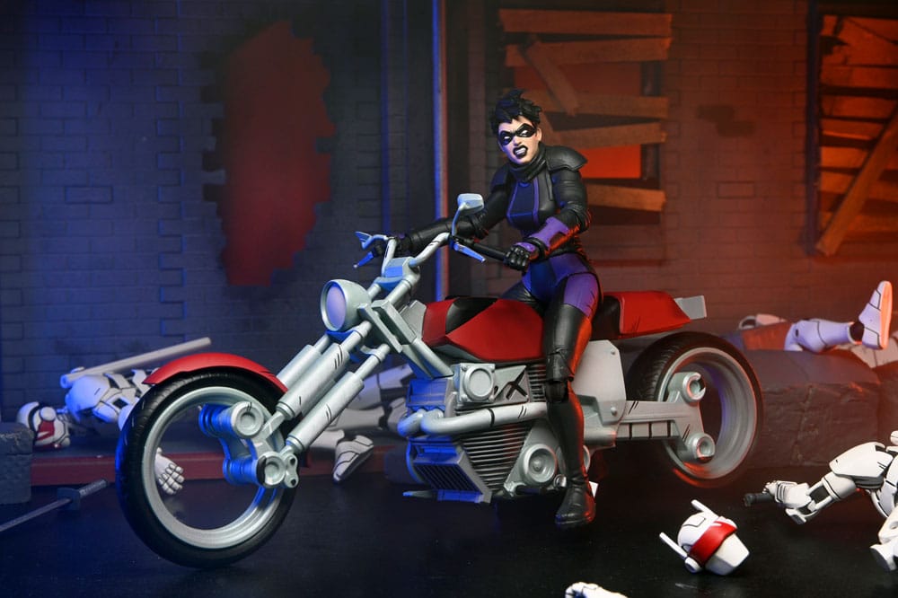 CASEY MARIE WITH LAST RONIN MOTORCYCLE – TORTUGAS NINJA THE LAST RONIN THE LOST YEARS – NECA